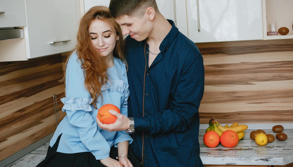 How to Improve Women’s Sexual and Reproductive Health Naturally